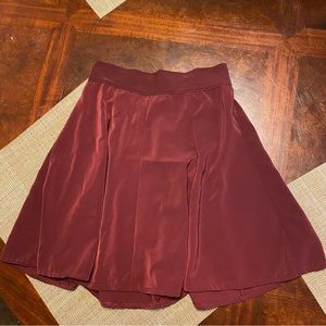 BRANDY MELVILLE flowy chiffon mini skirt in burgundy